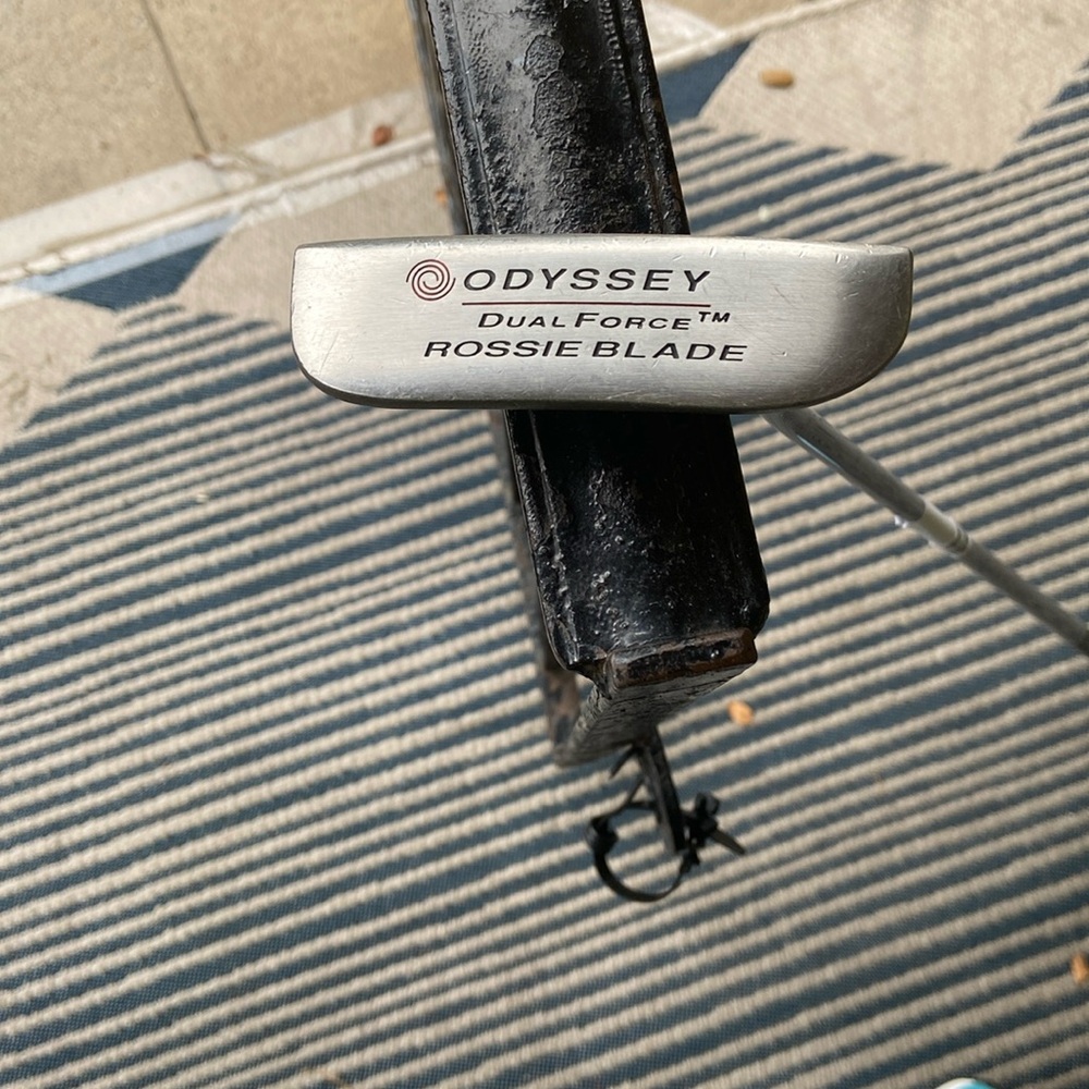 Gold club by ODYSSEY DUAL force rosssi blade